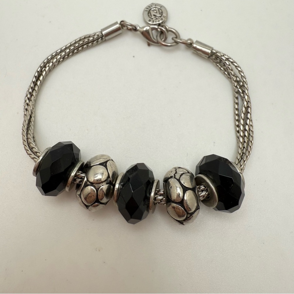 Vintage Napier Silver Tone Black Faceted Beaded Bracelet Jewelry